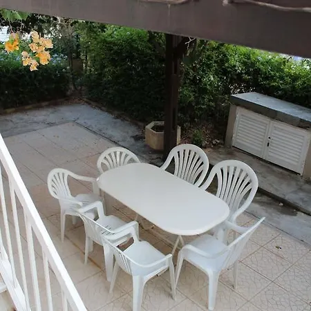 Apartment Kaparris Paralimni